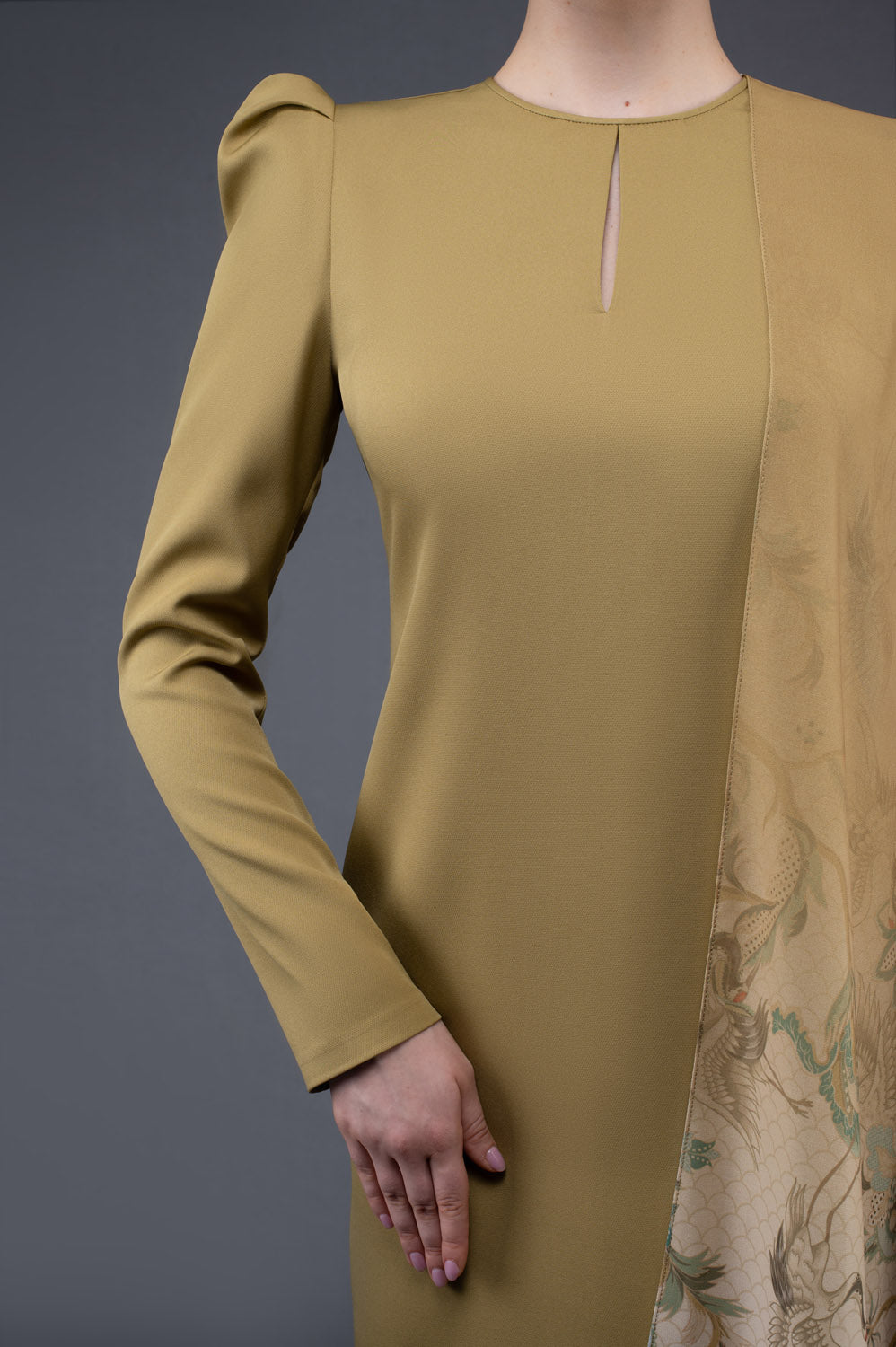 RR Baju Kurung Modern Oriental Shawl Set in Mustard