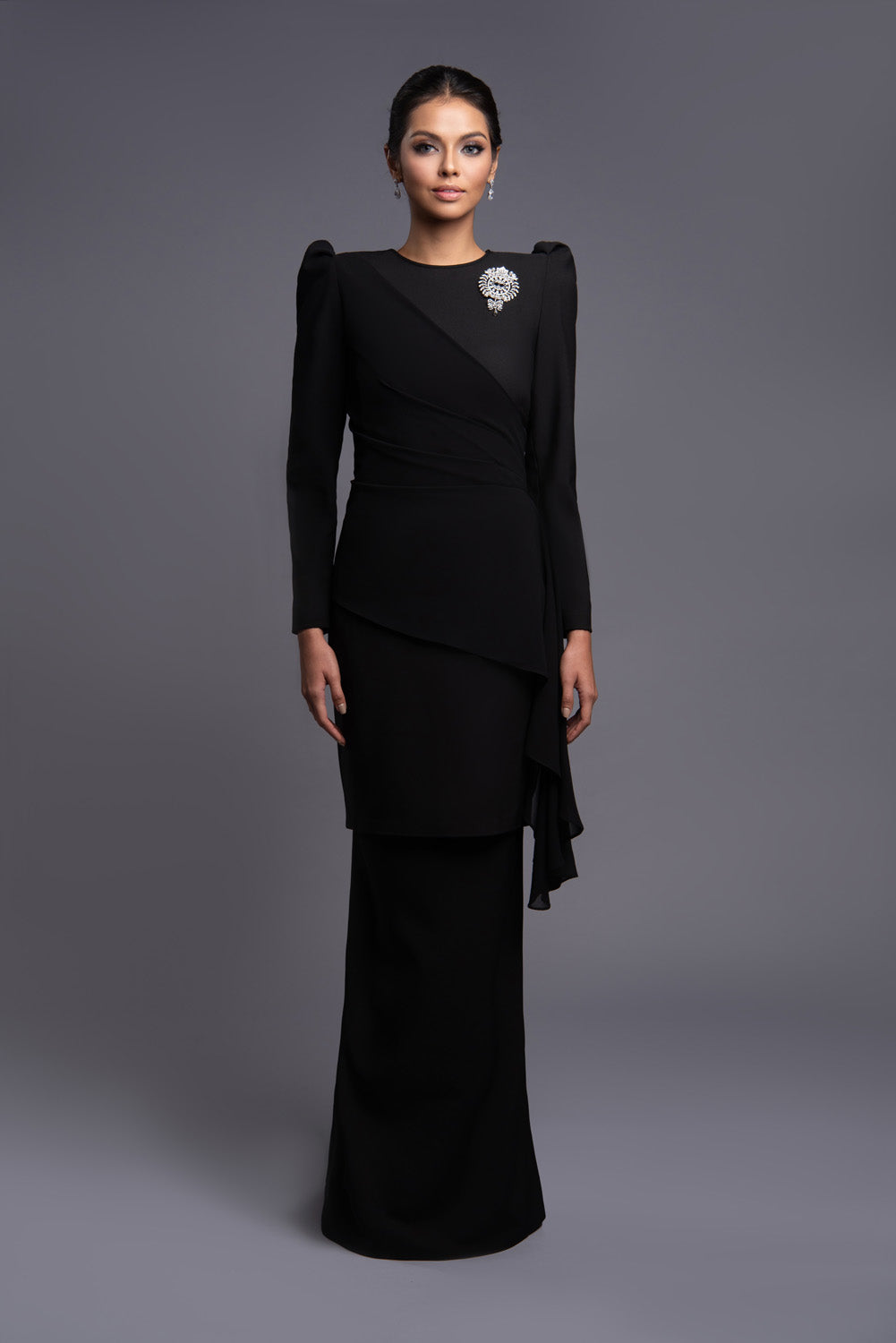 Raline in Black